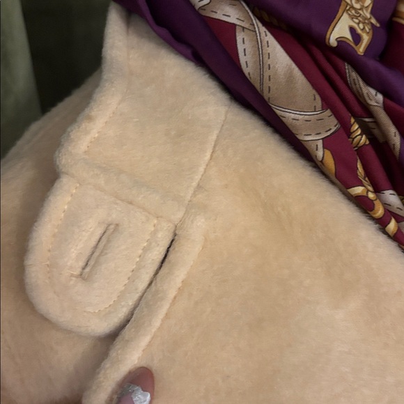 Pierre Cardin Cream 100% teddy wool  coat, US6 - Picture 9 of 14